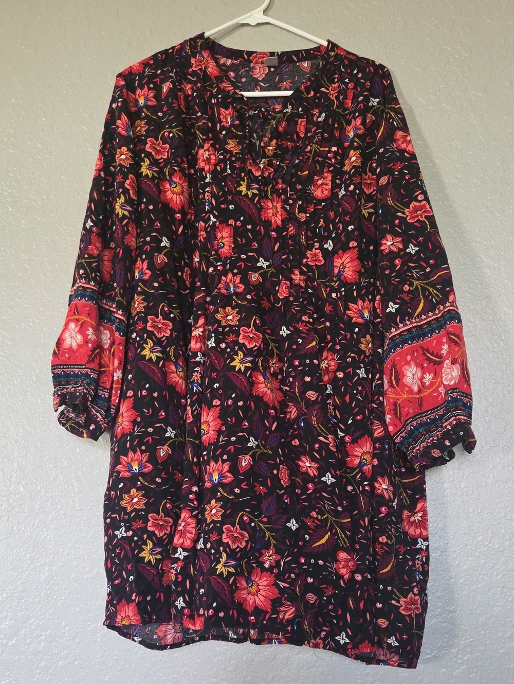 Old Navy Black Tunic Dress with Red Floral Print